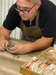 reparation-montre-amboise-thi-k-pris